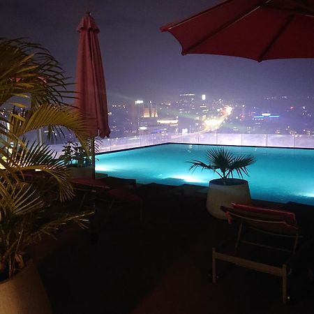 Luxury Skynest With Gym And Pool In Westlands Apartment Nairobi Exterior photo